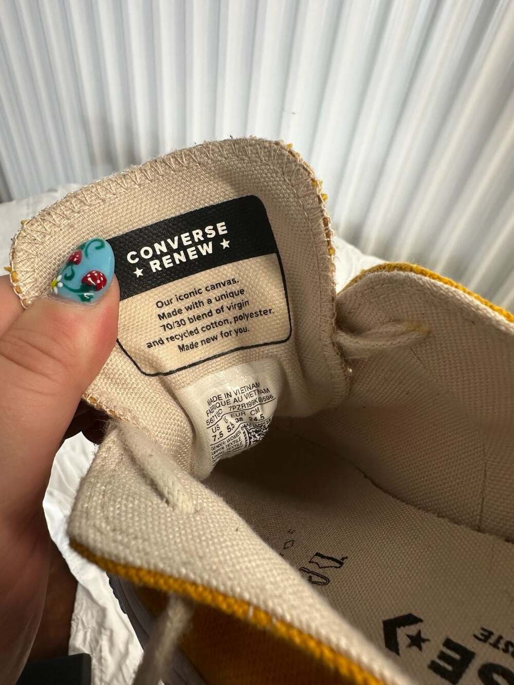 Converse - Picture 7 of 7